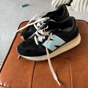 New balance black and blue